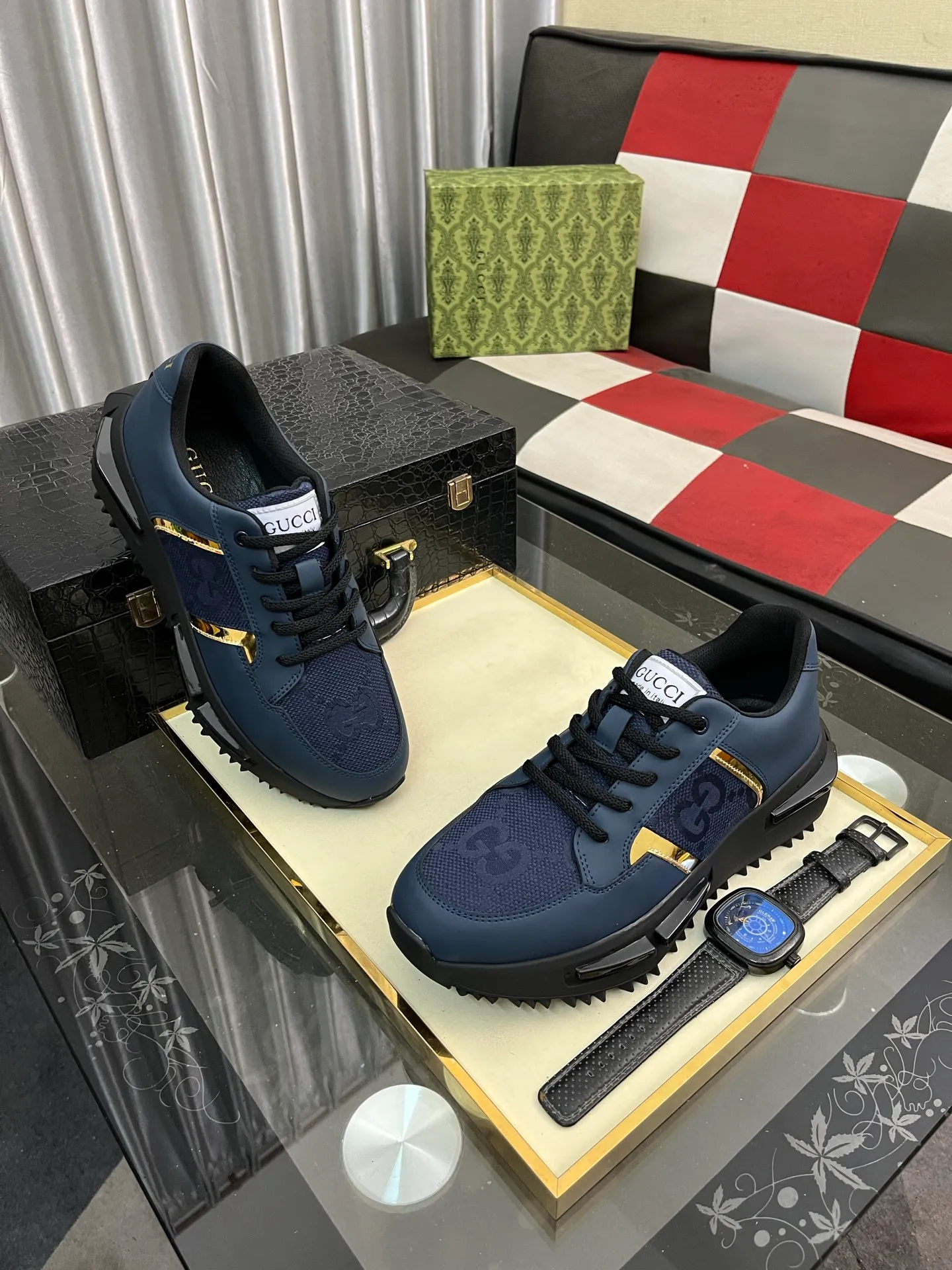 Men's Men's Shoes 💰458⌚️⌚️【GUCCI】Gucci men's latest white shoe series casual shoes! The official website is built 1:1. Upper: Made of imported cowhide, with electric embroidery ➕Inner lining: Made of high-quality first-layer pigskin, soft and comfortable. Picky material selection and exquisite workmanship give you the best enjoyment. Size: 38-44 yards, 4️⃣ colors available.